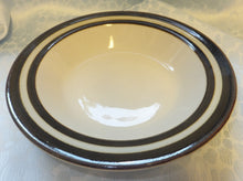 Lade das Bild in den Galerie-Viewer, SUPPENTELLER - Keramik / Steingut, Doppelter Breiter Linien Dekorrand Motiv