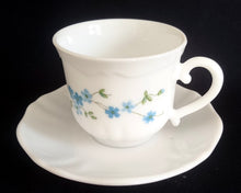 Lade das Bild in den Galerie-Viewer, 2er TEEGEDECK - Acrylglas, Blumen Blüten Wolken Relief Rand Dekor