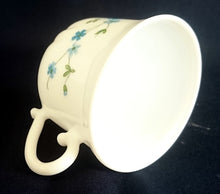 Lade das Bild in den Galerie-Viewer, 2er TEEGEDECK - Acrylglas, Blumen Blüten Wolken Relief Rand Dekor