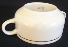 Lade das Bild in den Galerie-Viewer, SUPPENTASSE - Porzellan, Klassisch Linien Streifen Strich Motiv Dekor