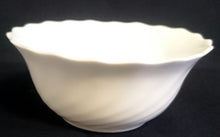 Lade das Bild in den Galerie-Viewer, 2er Set DESSERTSCHALEN - Acrylglas, Gewölbter Rand Wellen Geschwungen Relief Motiv Dekor