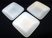 Lade das Bild in den Galerie-Viewer, 3er Set SALAT BEILAGENSCHALE - Porzellan, Breiter Linien Rand Motiv Dekor (BC) (G)