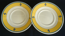 Lade das Bild in den Galerie-Viewer, UNTERTASSE - Porzellan, Gelber Breiter Schmaler Linien Rand Karo Diamant Motiv Dekor