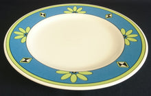 Lade das Bild in den Galerie-Viewer, 2er Set DESSERTTELLER - Porzellan, Gelber & Grüner Breiter Schmaler Linien Rand Blumenblüten Karo Diamant Motiv Dekor