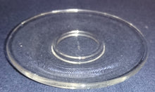 Lade das Bild in den Galerie-Viewer, 2er Set MOCCA UNTERTASSE - Hartglas, Einfärbiges Klares Moderne Form Motiv Dekor