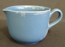 Lade das Bild in den Galerie-Viewer, MILCHKÄNNCHEN - Keramik / Steingut, Einfärbiges Klassisches Motiv Dekor