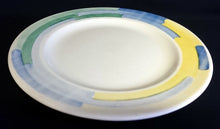 Lade das Bild in den Galerie-Viewer, SPEISETELLER - Keramik / Steingut, Regenbogen Balken Striche Streifen Linien Motiv Dekor