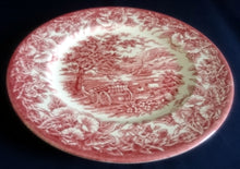 Lade das Bild in den Galerie-Viewer, 2er Set SPEISETELLER - Keramik / Steingut, Flora Blatt Blätter Pflanzen Landschaft Holzkarren Baum Bäume Kirche Dorf Motiv Dekor