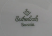 Lade das Bild in den Galerie-Viewer, 2er Set DESSERTTELLER - Porzellan, Goldrand Klassisch Motiv Dekor