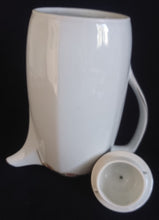 Lade das Bild in den Galerie-Viewer, KAFFEEKANNE MIT DECKEL - Porzellan, Goldrand Rosenblüten Bouquet Punkte Kreise Motiv Dekor