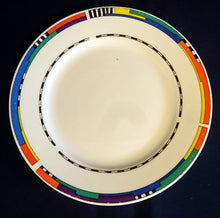 Lade das Bild in den Galerie-Viewer, DESSERTTELLER - Porzellan, Geometrisch Abstrakt Linien Balken Motiv Dekor (BC)