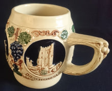 Lade das Bild in den Galerie-Viewer, BOWLE~ GETRÄNKEKRUG - Keramik / Steingut, Burgen Schloß Schlösser Ruinen Weintrauben Abstrakt Aufschrift Motiv Dekor