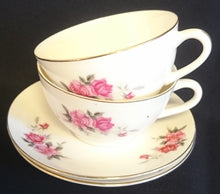 Lade das Bild in den Galerie-Viewer, UNTERTASSE - Porzellan, Goldrand Flora Rosenblumen Blüten Motiv Dekor