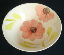Lade das Bild in den Galerie-Viewer, BEILAGENSCHALE - Porzellan, Flora Blumenblüten Blatt Blätter Motiv Dekor