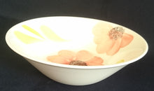 Lade das Bild in den Galerie-Viewer, BEILAGENSCHALE - Porzellan, Flora Blumenblüten Blatt Blätter Motiv Dekor