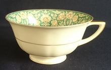 Lade das Bild in den Galerie-Viewer, 3er TEE SAMMELGEDECK - Porzellan, Flora Blumenblüten Pflanzen Abstrakt Zeichen Symbole Goldrand Motiv Dekor (nBC)