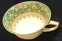 Lade das Bild in den Galerie-Viewer, 3er TEE SAMMELGEDECK - Porzellan, Flora Blumenblüten Pflanzen Abstrakt Zeichen Symbole Goldrand Motiv Dekor (nBC)