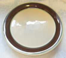 Lade das Bild in den Galerie-Viewer, SUPPENTOPF UNTERTELLER - Keramik / Steingut, Breiter & Schmaler Streifen Linien Motiv Dekor