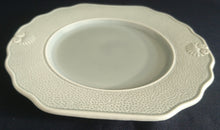 Lade das Bild in den Galerie-Viewer, DESSERTTELLER "Genevieve Lethu" - Keramik / Steingut, Grün Gesprenkeltes Punkte Rand Linien Abstrakt Motiv Dekor