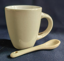 Lade das Bild in den Galerie-Viewer, ESPRESSO~ KAFFEETASSE & LÖFFEL - Keramik / Steingut, Moderne Einfärbige Form Dekor (Grau)