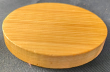 Lade das Bild in den Galerie-Viewer, 2er Set ESPRESSO~ KAFFEEBECHER & UNTERSETZER - Porzellan / Holz, Abstrakt Geometrisch Regenbogen Wölbungen Linien Zeichen Motiv Dekor