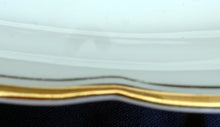 Lade das Bild in den Galerie-Viewer, BEILAGEN~ SERVIERPLATTE - Keramik / Steingut, Doppelter Goldrand Relief Motiv Dekor (BC)