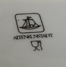 Lade das Bild in den Galerie-Viewer, SAMMELTELLERCHEN UNTERSETZER - Porzellan, Stadt Aachen Dom mit Katschhof Gebäude Kirche Burg Aufschrift Motiv Dekor (BC)