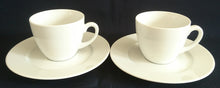 Lade das Bild in den Galerie-Viewer, 2er Set MOCCA UNTERTASSE - Porzellan, Einfärbiges Gastronomisches Motiv Dekor
