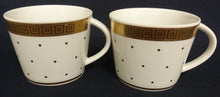 Lade das Bild in den Galerie-Viewer, KAFFEETASSE - Porzellan, Goldrand Breite Streifen Vierecke Quadrate Punkte Motiv Dekor