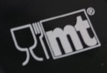 Lade das Bild in den Galerie-Viewer, GLÜHWEINTASSE - Keramik / Steingut, Weihnachtsmann Mütze Sterne Aufschrift Motiv Dekor