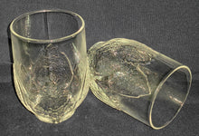 Lade das Bild in den Galerie-Viewer, 2er Set GETRÄNKEGLÄSER - Hartglas, Flora Blatt Blätter Motiv Dekor