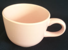 Lade das Bild in den Galerie-Viewer, 2er Set 2er KAFFEEGEDECKE - Keramik / Steingut, Modernes Rosa Einfärbiges Motiv Dekor