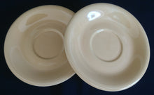 Lade das Bild in den Galerie-Viewer, 2er Set UNTERTASSEN - Keramik / Steingut, Modernes Gelb Einfärbiges Motiv Dekor