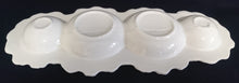 Lade das Bild in den Galerie-Viewer, BEILAGEN~ SCHALENTABLETT (4 Kammer) - Porzellan, Flora Rosenblüten Relief Motiv Dekor