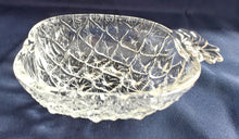 Lade das Bild in den Galerie-Viewer, DESSERTSCHALE - Hartglas, Ananas Obst Frucht Form Relief Motiv Dekor