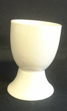 Lade das Bild in den Galerie-Viewer, EIERBECHER - Porzellan, Gastronomisches Einfärbiges Motiv Dekor