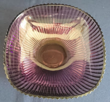 Lade das Bild in den Galerie-Viewer, 3er Set BEILAGENSCHÜSSELN - Hartglas, Linien Wölbungen Relief Motiv Dekor