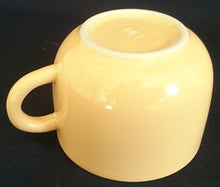 Lade das Bild in den Galerie-Viewer, 2er Set 2er KAFFEEGEDECKE - Keramik / Steingut, Modernes Gelb Einfärbiges Motiv Dekor