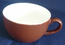 Lade das Bild in den Galerie-Viewer, 2er Set KAFFEETASSEN - Keramik / Steingut, Einfärbiges Klassisches Motiv Dekor