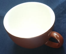 Lade das Bild in den Galerie-Viewer, 2er Set KAFFEETASSEN - Keramik / Steingut, Einfärbiges Klassisches Motiv Dekor