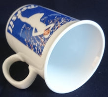 Lade das Bild in den Galerie-Viewer, KAFFEETASSE - Porzellan, Frau Dame Alles neu mach Persil Werbung Firmenmarke Aufschrift Motiv Dekor