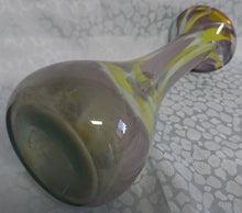 Lade das Bild in den Galerie-Viewer, BLUMENVASE - Hartglas, Murano Art Abstrakt Senkrechte Schleier Motiv Dekor