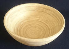 Lade das Bild in den Galerie-Viewer, SALAT~ BEILAGENSCHÜSSEL - Holz (Balsa), Baumjahres Ringe Holz Kreise Motiv Dekor (nBC)