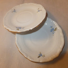 Lade das Bild in den Galerie-Viewer, 2er MOCCAGEDECK - Porzellan, Goldrand Vergiss mein Nicht Blumenblüten Flora Pflanzen Gewölbter Relief Motiv Dekor