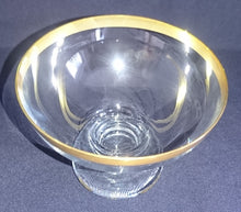 Lade das Bild in den Galerie-Viewer, EIS~ DESSERTSCHALE - Hartglas, Modernes Band Breiter Linien Golddekor Motiv