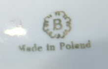 Lade das Bild in den Galerie-Viewer, 3er Set MILCHKÄNNCHEN & ZUCKERDOSE MIT DECKEL - Porzellan, Goldrand Vergiss mein Nicht Blumenblüten Flora Pflanzen Gewölbter Relief Motiv Dekor