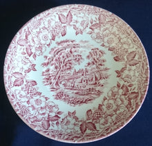 Lade das Bild in den Galerie-Viewer, UNTERTASSE - Keramik / Steingut, Landschaft Haus Häuser Baum Bäume Blumenblüten Ranken Motiv Dekor (nBC)