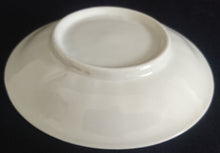 Lade das Bild in den Galerie-Viewer, 20 Teiliges TEESERVICE - Porzellan, Flora Rosenblumen Blüten Blatt Blätter Linien Relief Motiv Dekor