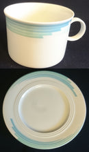 Lade das Bild in den Galerie-Viewer, KAFFEETASSE "Friesland" - Porzellan, Abstraktes Geometrisches Linien Dekor