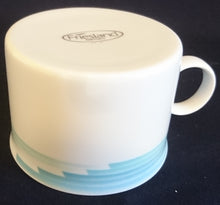 Lade das Bild in den Galerie-Viewer, KAFFEETASSE "Friesland" - Porzellan, Abstraktes Geometrisches Linien Dekor